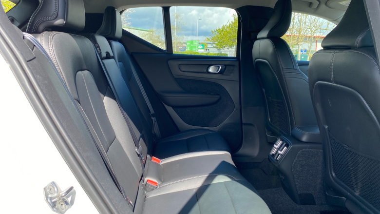 Volvo Xc40 1.5 T3 [163] Inscription Pro 5dr Geartronic Petrol Estate